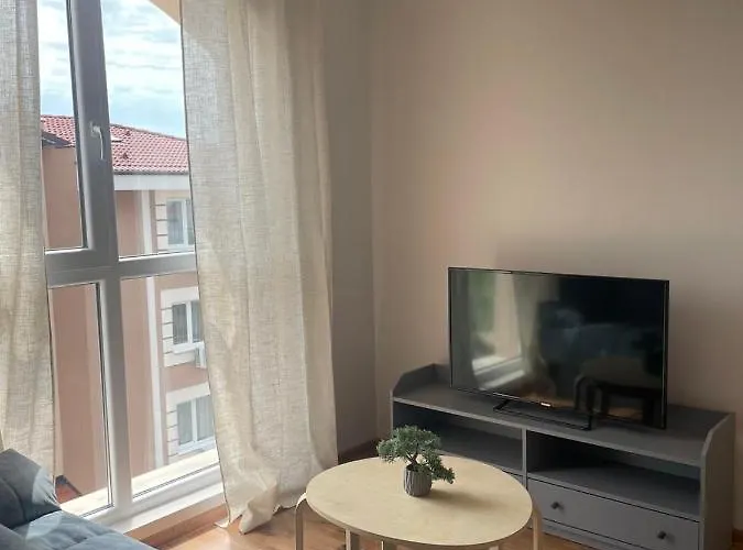 Апартамент Marea Garden